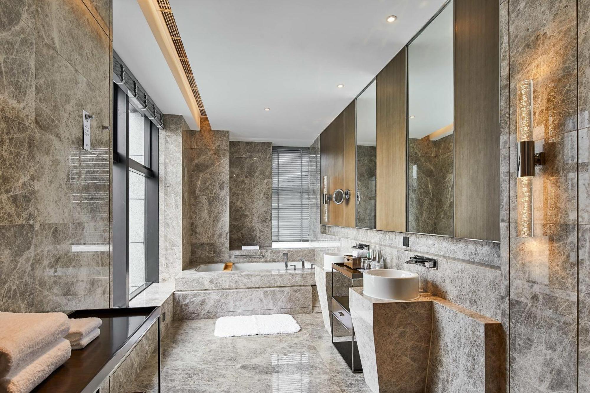 Courtyard By Marriott Xinchang Dış mekan fotoğraf