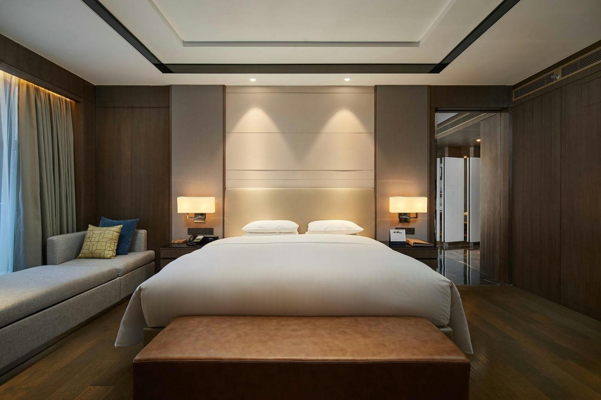 Courtyard By Marriott Xinchang Dış mekan fotoğraf