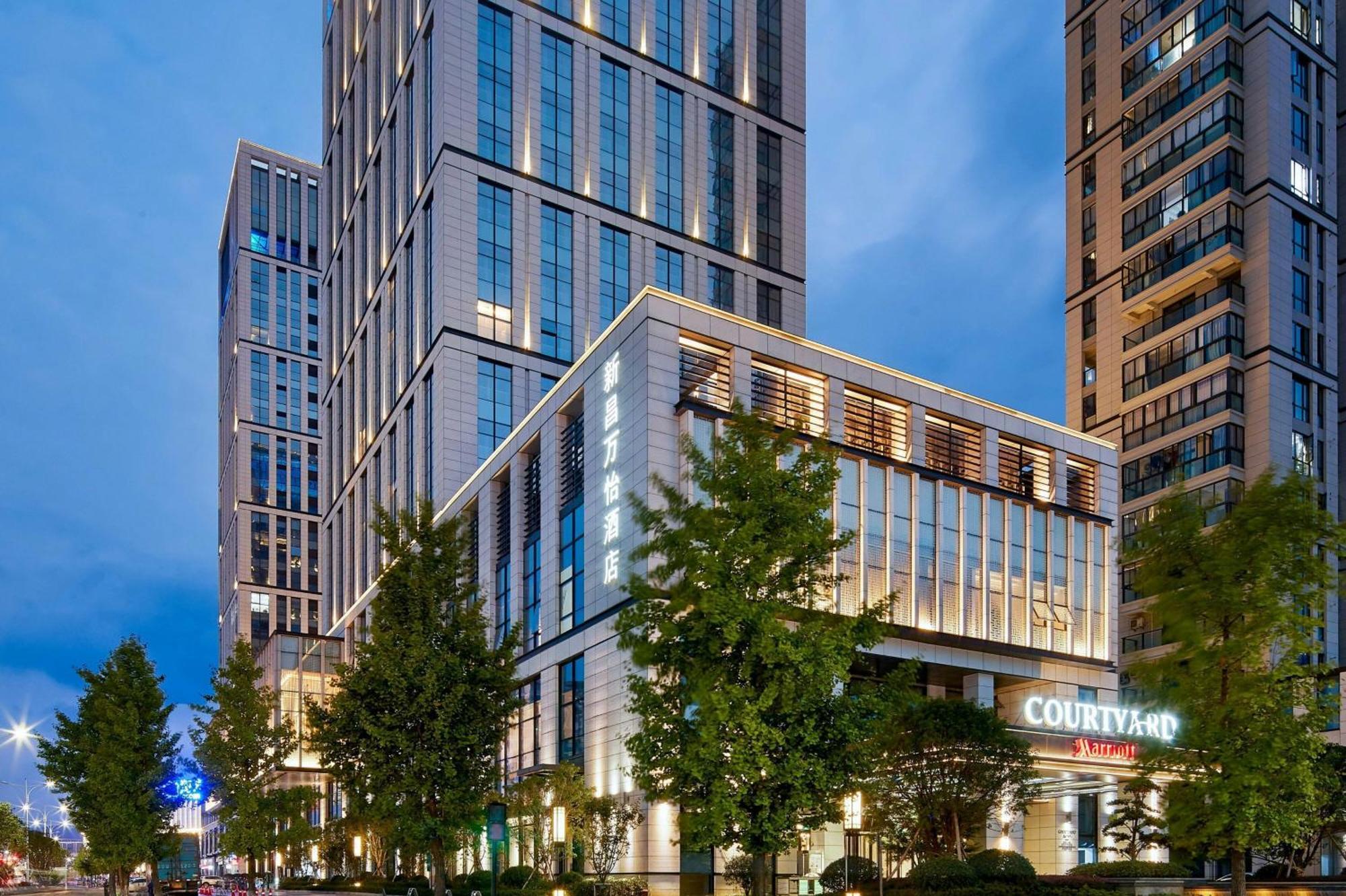 Courtyard By Marriott Xinchang Dış mekan fotoğraf