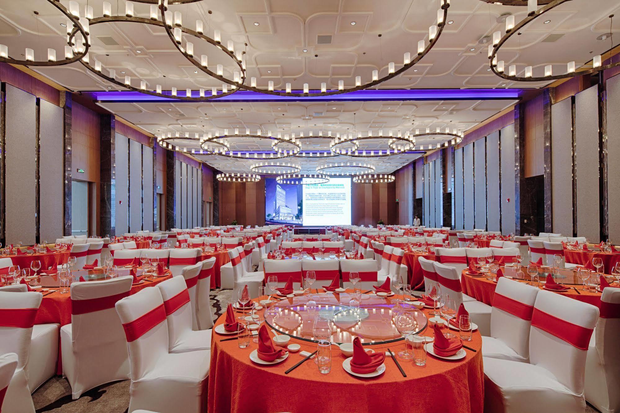 Courtyard By Marriott Xinchang Dış mekan fotoğraf