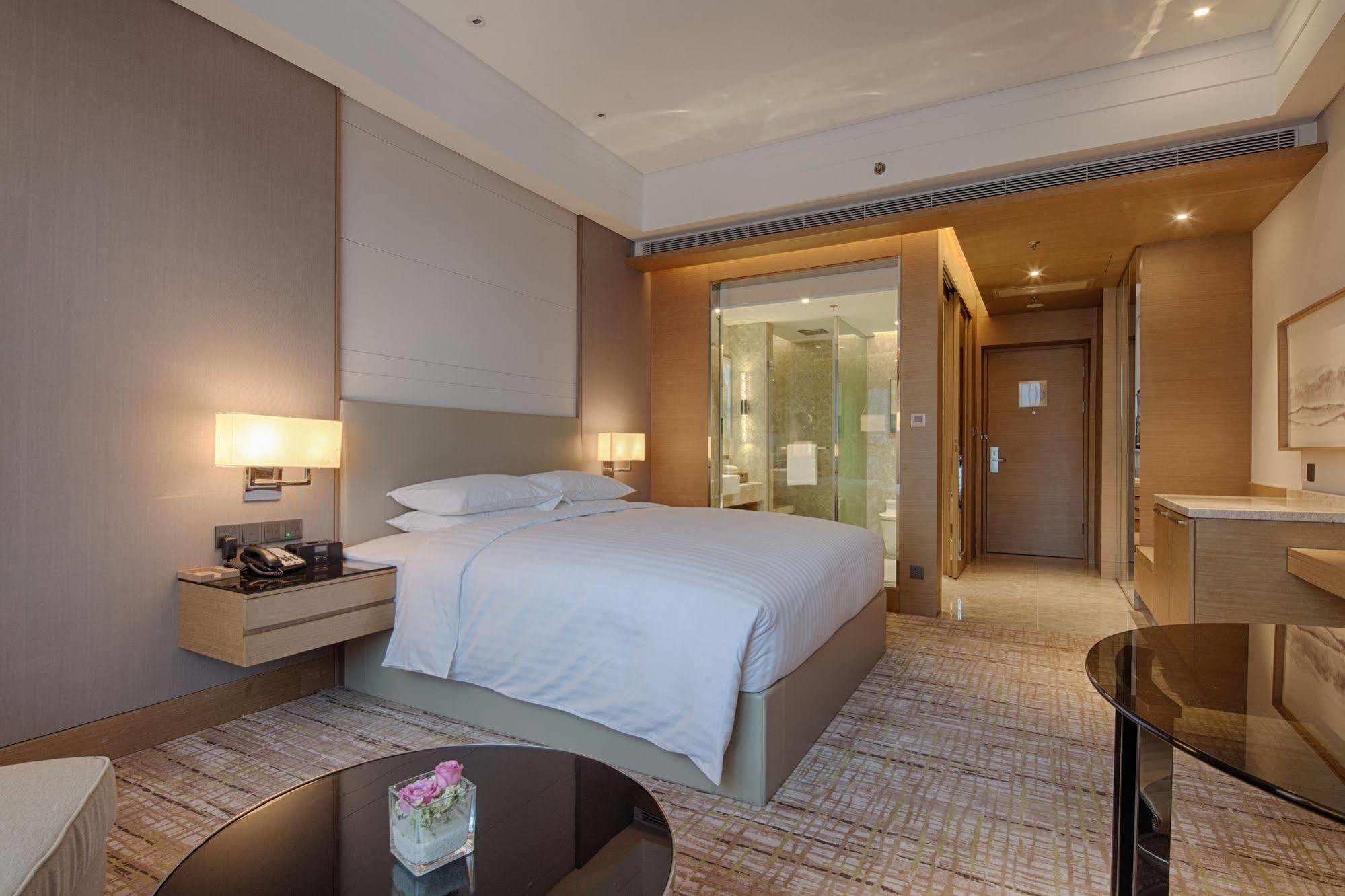 Courtyard By Marriott Xinchang Dış mekan fotoğraf